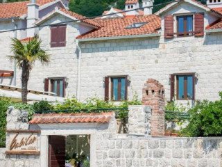 APARTMENTS BABILON