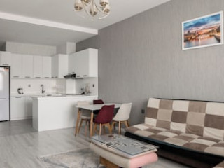 APARTMENTS BY PASSAGE