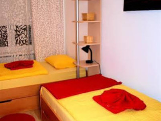 Apartments Heine W16