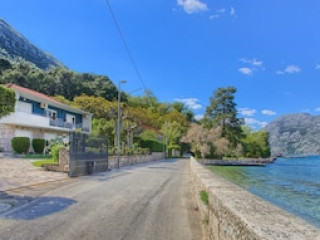 APARTMENTS IVANOVIC