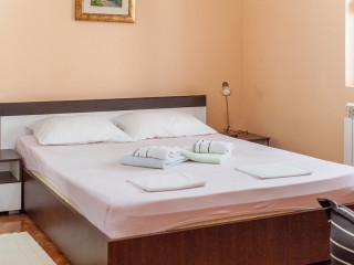 Apartments Ivardic