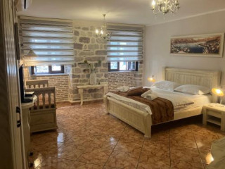 APARTMENTS KOTOR OLD TOWN