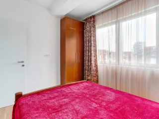 Apartments LORA 13.Jula, 15