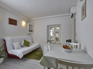 Apartments Old Town Finest