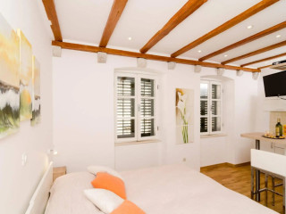 Apartments Raic