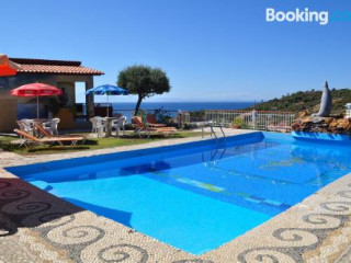 Apartments & Studios Sunset