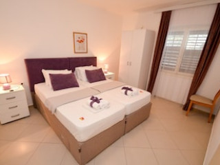 APARTMENTS TEA KOTOR