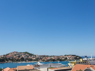 Apartments Villa Karmen