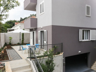 Apartments Villa Karmen