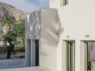 Apeiron Blue Perissa Apartments