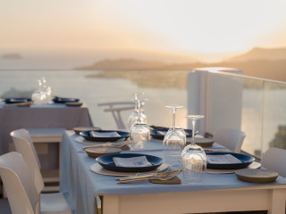 Apeiron Blue Santorini