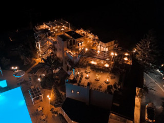 Apollo Resort Art Hotel