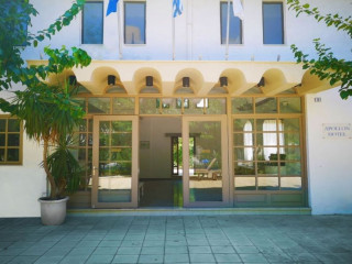 BM BEACH HOTEL