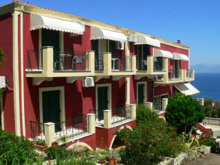 Apraos Bay Hotel 
