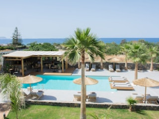 AQUA BLU ADULTS ONLY - BY CHECKIN