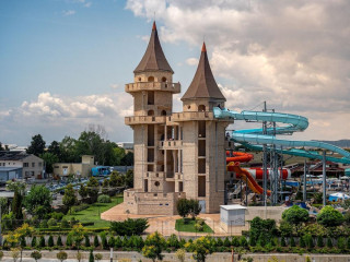 Aqua Paradise Resort