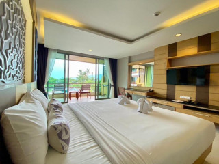 Aqua Resort SHA Plus