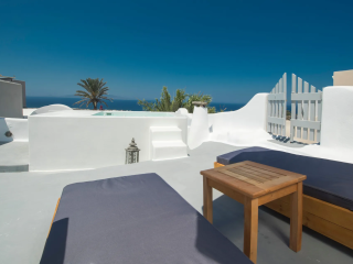 AQUA SERENITY LUXURY SUITES Adults only 16+