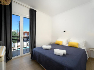 Aquarius Beach Hotel