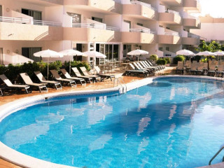 AQUILA RITHYMNA BEACH