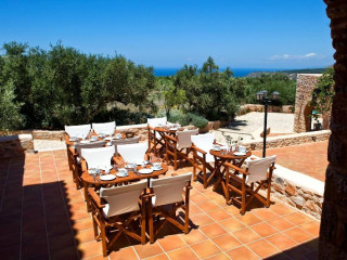 Arapakis Historic Castle