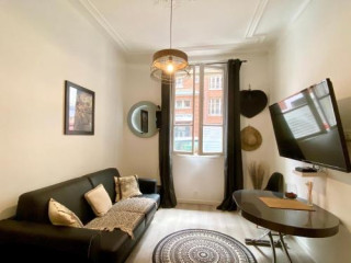 ARC DE TRIOMPHE-CARNOT LUXURY AND DESIGN