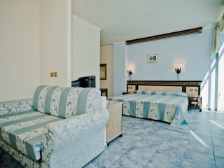 Arcadia_Chaika Resort