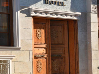 Ardey Hotel