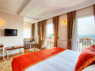 Aren Suites