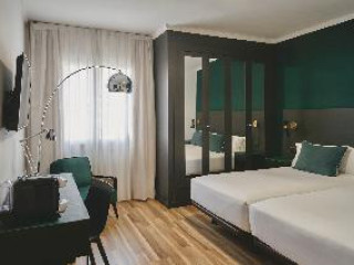 Arenas Atiram Hotels 