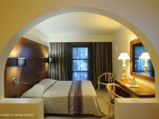 Aressana Spa Hotel & Suites