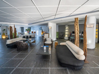 Aressana Spa Hotel & Suites