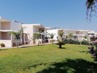 Argiri Apartments & Suites