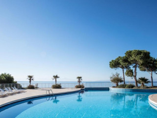 ARIA CLAROS BEACH SPA RESORT