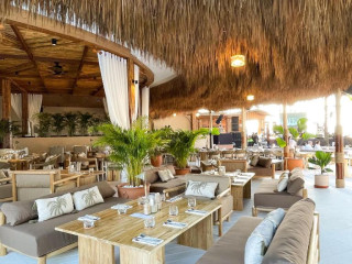 Arinara Beach Resort Phuket - SHA Extra Plus