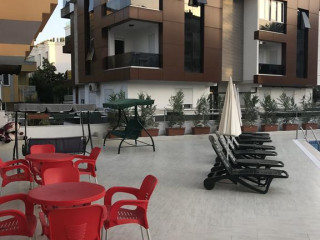 ARINNA HOTEL