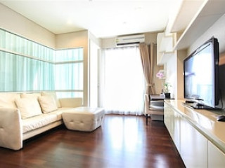 ARIVA IVY SERVIZIO THONGLOR SERVICED APARTMENT