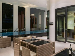 ARIVA ON SHAN SERVICED RESIDENCES
