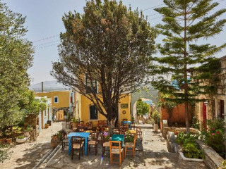 Arolithos Traditional Cretan Village