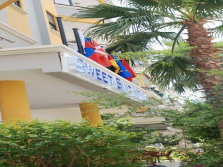 ARSI SWEET SUIT HOTEL