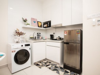 ARTE MONT KIARA BY PSM LUXURY SUITES