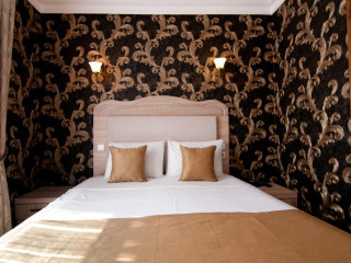 Artefes Hotel