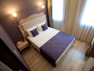 Artefes Hotel