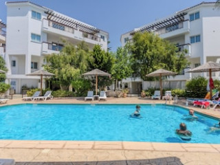 ARTEMIS CYNTHIA COMPLEX