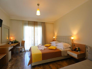 Artemis Plaza