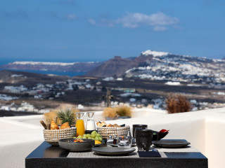 Arxegono Cave Houses Santorini