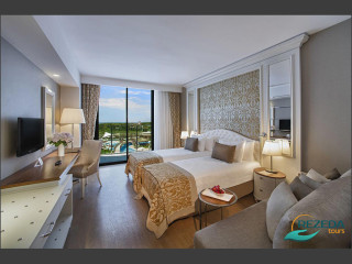 HAWAII CAESAR DREAMS AQUA PARK