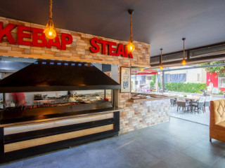 Aslan Corner Hotel