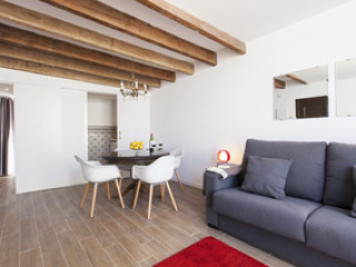 Aspasios Charming Flats