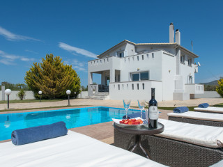 Astarte Villas Muthee Villa